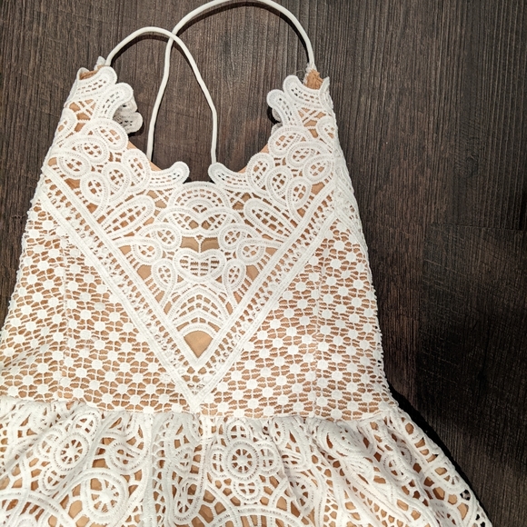 Chicwish dress NEW - Picture 2 of 6